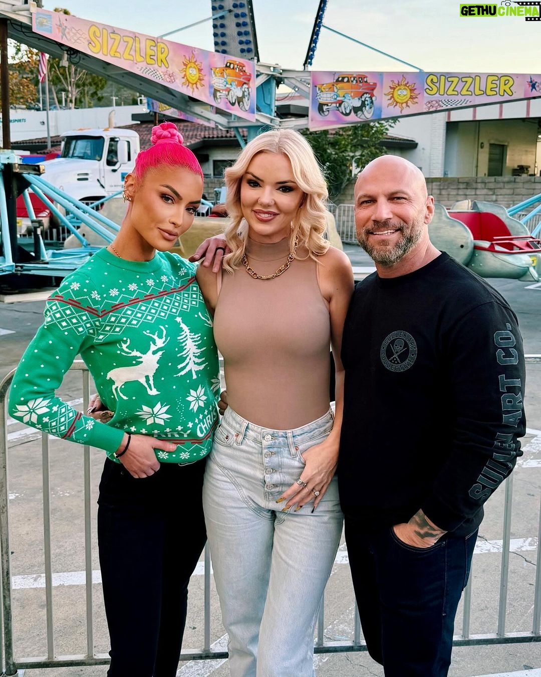 Natalie Eva Marie Instagram - ๐๐ฝDreams come true, it may sound cliche, but I am living proof of this truth. ๐Celebrating my first Holiday/ Christmas party with the @infiniti_group_llc since partnering with them 4 months ago๐ฅ - โจIf you had told me 11 years ago, when I was broke, freshly out of rehab for drug & alcohol addiction, sharing a bed with my friend Dee in a one bedroom apartment and working nights so I could go to auditions during the the day โฆ that in the not too distant future I would be ๐ฉ๐๐ซ๐ญ๐ง๐๐ซ๐ข๐ง๐ ๐ฐ๐ข๐ญ๐ก ๐ญ๐ก๐ Infiniti Group who run the BEST ๐๐๐๐ข๐๐ญ๐ข๐จ๐ง , ๐ฌ๐ฎ๐๐ฌ๐ญ๐๐ง๐๐ ๐๐๐ฎ๐ฌ๐, ๐๐ง๐ ๐๐๐ก๐๐ฏ๐ข๐จ๐ซ๐๐ฅ ๐ก๐๐๐ฅ๐ญ๐ก ๐ซ๐๐๐จ๐ฏ๐๐ซ๐ฒ ๐ญ๐ซ๐๐๐ญ๐ฆ๐๐ง๐ญ ๐๐๐ง๐ญ๐๐ซ๐ฌ ๐ข๐ง ๐ญ๐ก๐ ๐ ๐๐ฆ๐โฆโฆ Opening up my very first addiction recovery treatment centers @nemrecovery but also joining as one of the hosts of the @thehopeaholics podcast. โฆโฆ๐๏ธ ๐ขUsing my voice and a platform that GOD would give me , talking about the one thing I would try to hide from others ( my sobriety, being an addict/alcoholic and having to work a 12 step program) ๐ฑI FORSURE would have called you CRAZY!! - ๐๐ฝIt is mind blowing how quickly things can change for the better. Itโs humbling to see how far GODโจhas brought me and the heights I have seen through his grace. ๐ซI am feeling extremely blessed, grateful, and the best type of overwhelmed. - Thank you to the @infiniti_group_llc for our incredible partnership my boys @chaddictttt & @shaneearn @thehopeaholics for bringing me in and now we are a TRIO ๐๏ธand of course the entire staff #TeamWork makes the dream work! โจIโm incredibly grateful and this Is just the beginning! ๐ ๐๐ฝ #HolidayParty #StayTheCourse #GodIsGood #EVALution #NEMRecovery #TheHopeAholics #OnedayAtATime #RecoverOutLoud