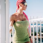 Natalie Eva Marie Instagram - Walking into the LAST day of @tyrsport ‘s CYBER week SALE like….😎 💅🏽 🚨🚨Get 30% Off Sitewide on TYR.com, with no exclusions! 👀  🛍️ grab the latest Footwear,Apparel, and Accessories for your holiday shopping 💕 - 😎I’m wearing my go to sunnies @tyrsport 🔗Tap the link in my bio or head to my IG stories to snag your goodies 🥳 Happy shopping 🛍️ 🛒 🤩 Scottsdale, Arizona