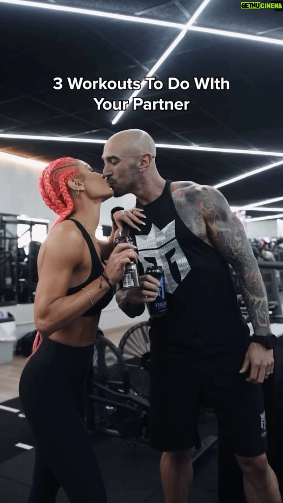 Natalie Eva Marie Instagram - Three movements to do with your partner! #reignbodyfuel #couplegoals #fitness Los Angeles, California