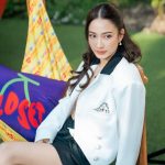 Natapohn Tameeruks Instagram – @klosetdesign ต้อนรับเดือนแห่งความรักด้วยการเชิญทุกคนมารับประสบ การณ์ท่ามกลางลูกกวาดสดใส โดยจับมือกับ @holidaypastry เนรมิตสวนสวยให้เต็มไปด้วยเชอร์รี่และลูกกวาด ในคอนเส็ปต์ “LOVE LIKE CANDY” ที่เปรียบการมีความรักนั้นทำให้มีชีวิตชีวา
และมีความสุขราวกับเวลาที่ได้ลิ้มลองความหวานของขนมและลูกกวาดแสนหวานให้ทุกคนมาถ่ายรูปกันได้ตลอดทั้งเดือนกุมภาพันธ์ 9 – 29 กุมภาพันธ์นี้ ที่ Holiday Pastry เจริญนคร 10 

@klosetdesign 
#kloset
#Klosetlovelikecandy
#HolidaypastryVday
#spreadlovewithholidaypastry HOLIDAY PASTRY