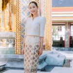Natapohn Tameeruks Instagram – ปีทีผ่านๆมาแต้วได้รู้จักตัวเองขึ้นอีกระดับนึงเลย(เอาจริงๆก็เยอะมากเลยแหละ) ผ่านเหตุการณ์ธรรมดาที่เป็นเรื่องปกติในชีวิต ค่อยๆสังเกตตัวเองจนได้เห็นทั้งจุดอ่อน จุดแข็ง และพยายามยอมรับ โอบกอดในทุกจุดของเราไว้ด้วยความเข้าใจ หลายครั้งหลงทาง(และคิดว่าอาจจะยังหลงอยู่และต้องมีหลงอีกแน่😜) แต่แต้วเชื่อนะว่าเราจะยังสามารถเรียนรู้ เติบโตจากข้างในจิตใจได้ตลอด เราจะได้รู้ในสิ่งที่ไม่เคยรู้ ได้เห็นการเปลี่ยนแปลงของตัวเองทั้งดีและไม่ดีอย่างผู้สังเกตการณ์ เพื่อให้อภัยและเป็นคนๆนั้นที่จะคอยเชื่อในคุณค่าของตัวเองเสมอต่อให้เวลาจะผ่านไปอีกกี่ปีก็ตาม 

ขอบคุณทุกชีวิตนะที่เป็นเหมือนครูให้กับเรา แล้วก็ขอบคุณตัวเองด้วยเหมือนกันที่ยอมให้ตัวเองกล้าที่จะหาคำตอบ

“อย่าหยุดที่จะเรียนรู้จักตัวเอง” นี่ละมั้งที่อยากบอกตัวเองในปีนี้ 35 แล้วแต่ยังรู้สึกเด็กอยู่เลยอะ can’t wait to get to know more of you Natapohn 😂🤣 ใช่เธอมีอีกหลายอย่างบนโลกให้ต้องเรียนรู้ แต่อย่าลืมว่า“โลกก็มีอีกหลายอย่างที่ต้องเรียนรู้จากเธอเหมือนกันนะ”💋ไปต่อค่ะ!!!
#06022024