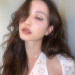 Natapohn Tameeruks Instagram – ⚠️ 📦 Handle with care⚡️✨