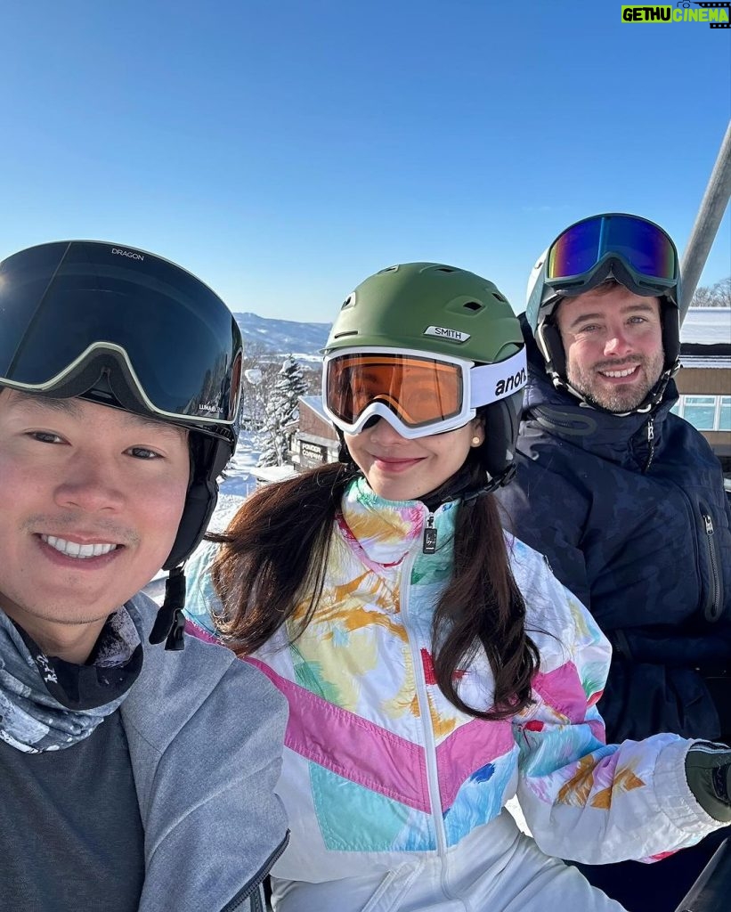Natapohn Tameeruks Instagram - So lucky me, spending these fantastic pass week at our favorite @setsuniseko with those clear sky, nice weather and especially all powder snow just here right on time Can’t wait to come back real soon #SetsuNiseko #SetsuMoments #Niseko Setsu Niseko 雪ニセコ