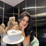 Natasa Stankovic Instagram - Doing just as good as I look 🍬 ♓️ 🎂 #bdayqueen