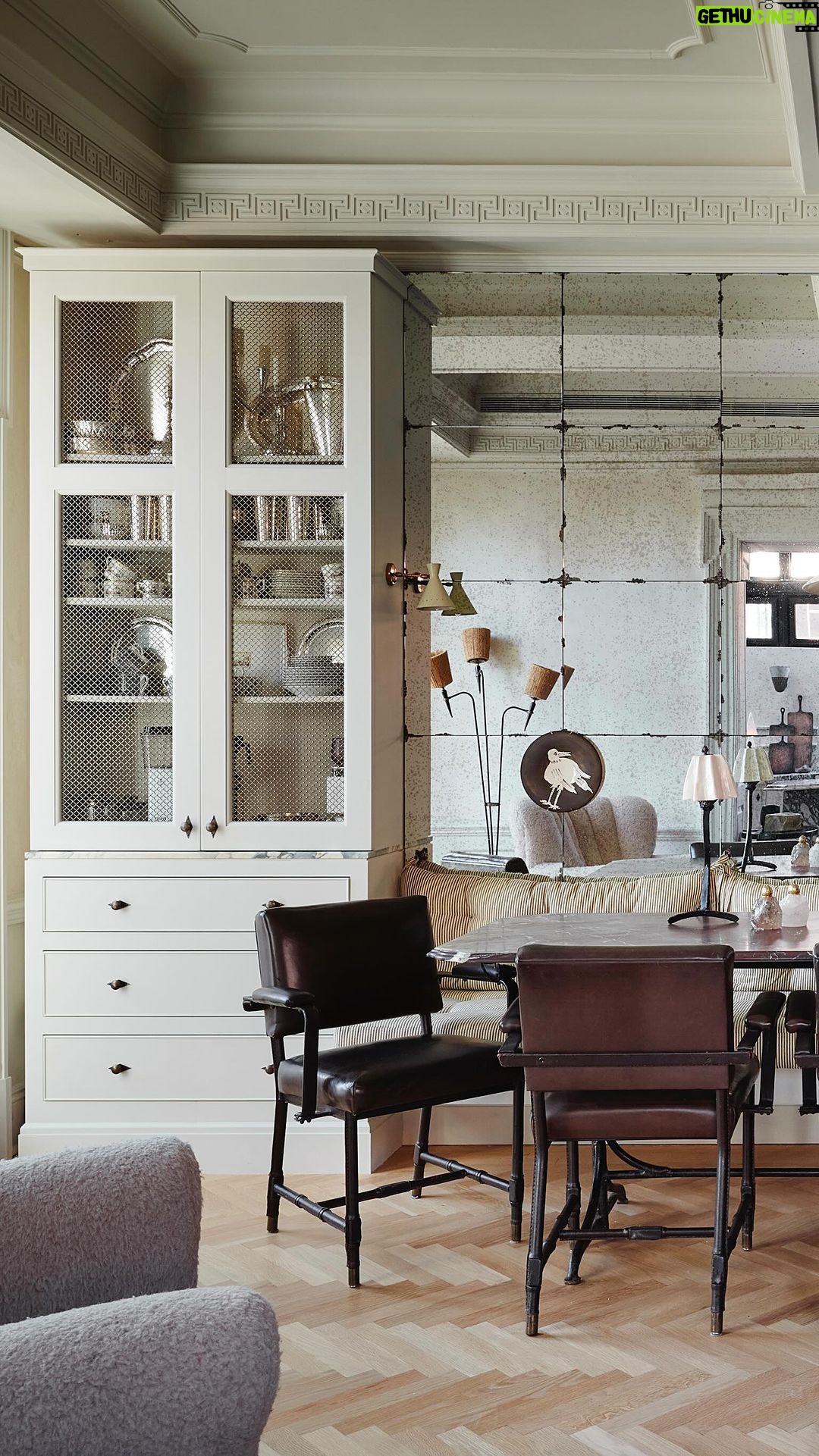 Nate Berkus Instagram - The meals that happen at this table are my favorite 🍽️