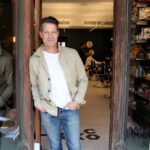 Nate Berkus Instagram - @haarandcobarbershop is a staple in NYC that I’ve been going to for years. So the real question is: mustache or no mustache? Please vote below @jeremiahbrent 💈