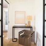 Nate Berkus Instagram - I think chairs are the most sculptural furniture in a room…..which one is your favorite? ⁣ 1. Stacked plywood impression chair by Julian Mayor⁣ 2. Boucle club chair, “vintage” Nate and Jeremiah for @livingspaces ⁣ 3. Vintage Barcelona in original leather and chrome