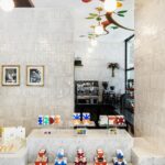 Nate Berkus Instagram - I am often asked if I only work on residential spaces, but the truth is I have worked on all sorts of projects from hotels, to cruise ships, to chocolate shops. One of my favorites (totally unrelated to the snacking I swear) was this @and.sons flagship in Beverly Hills.