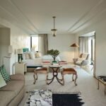 Nate Berkus Instagram – This guest bedroom, referred to as “the casita”, is brimming floor to ceiling with vintage finds, like these Louis XV–style wooden stools from @1stDibs and the 1970s Swedish floor lamps sourced from @rouse_home.