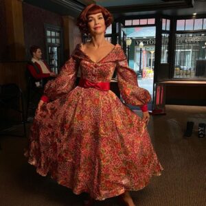 Nathalie Boltt Instagram - Oh the times we had! My favourite experience on Riv were stepping into the costume department to have another magical play date with Rebekka Sorensen @7 Christmas every episode as Penelope! ❤️🪄💥💃🏻 Repost from @7sistersnorway
•
Penelope Blossom of Riverdale 👠 and her fun 1950’s fashion style.  I had a blast designing her costumes this season.  Many hours of research and fabric shopping before Nathalie came for her fittings. The sewing team nailed it and brought my designs to Life ❤️ Nathalie is the perfect Penelope blossom #nathalieboltt #riverdaleseason7 #1950s #costumes #1950costumes #penelopeblossom #cherylblossom #julianblossom