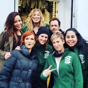 Nathalie Boltt Instagram - With Luke Perry and our wardrobe team. Back in the before times. #riverdale #S2