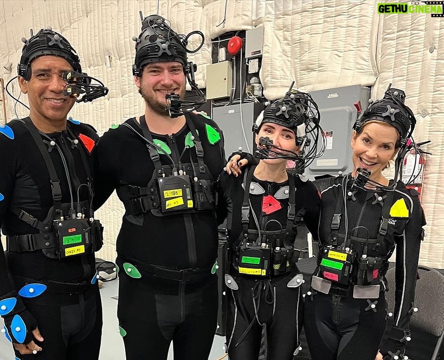 Nathalie Boltt Instagram - Repost from @lights • YOU GUYS I got to do some motion capture and voice work in @playoffthegrid 😳😳 a bad ass cyberpunk battle royale directed by the legend @neillblomkamp and starring the icon @sharltocopleyofficial 😳😳😳 I can’t think of something more up my lane. shooting isn’t finished yet, and it’s not out til next year but damn it’s sick. So stay tuned! it’s being beta tested by some wicked streamers (swipe for a taste 😈)