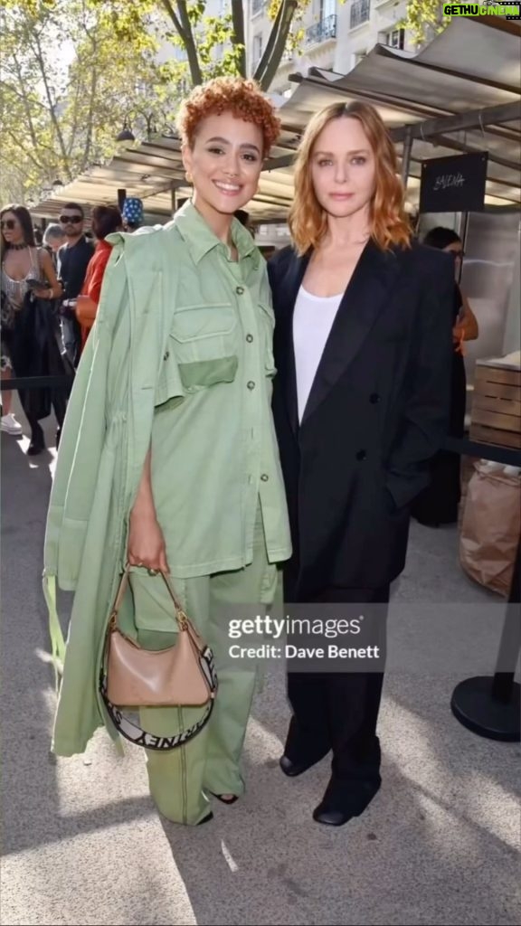 Nathalie Emmanuel Instagram - Late Paris Fashion Week post for @stellamccartney 🇫🇷. Thank you so much for having me. What a beautiful collection 💚💚💚 Makeup by @marcoantoniolondon Styled by @chercoulter in @stellamccartney Hair cut, coloured and styled by @nicola_harrowell as well as reel editor 💅🏽