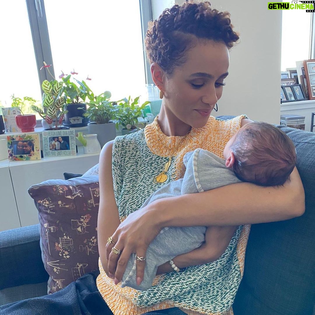 Nathalie Emmanuel Instagram - One of the biggest highlights from my recent trip to NYC for press had nothing to with the movie… it was meeting my dear friends @theblackswandiaries and @elenainreallife’s beautiful new baby boy Theodore. He is so tiny and new and perfect. I am so proud of you both and your beautiful little family. Special mention to the firstborn son, Watson the Dachshund who was here for the lap time 🤣🤣🤣🥹🥹🥹