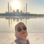 Nathalie Emmanuel Instagram – One of the most beautiful places I have ever seen… #SheikhZayedGrandMosque in Abu Dhabi.

Thank you @aliaalmazrouei for organising such a special tour, of what is such a sacred place for so many, and for lending me an abaya to wear.

After taking in this breathtaking place, we ended the tour with a display talking about “People of Determination” a phrase used instead of “people with disabilities”. To see this level of inclusion was so wonderful. The term itself reflected what I often think about the people I know who navigate life with a disability… who do not let it stop them achieving their goals… who push through in a world that can be so unkind and exclusionary…. That their determination and perseverance is something to be celebrated and emulated. ❤️❤️❤️ Sheikh Zayed Grand Mosque, Abu Dhabi