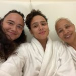 Nathalie Emmanuel Instagram - Spa day with my loves 🥹😍🥰🧖🏽‍♀️🧖🏽‍♀️🧖🏽‍♀️ #MamaDebs #bigsis #Emmanuellas Corinthia London