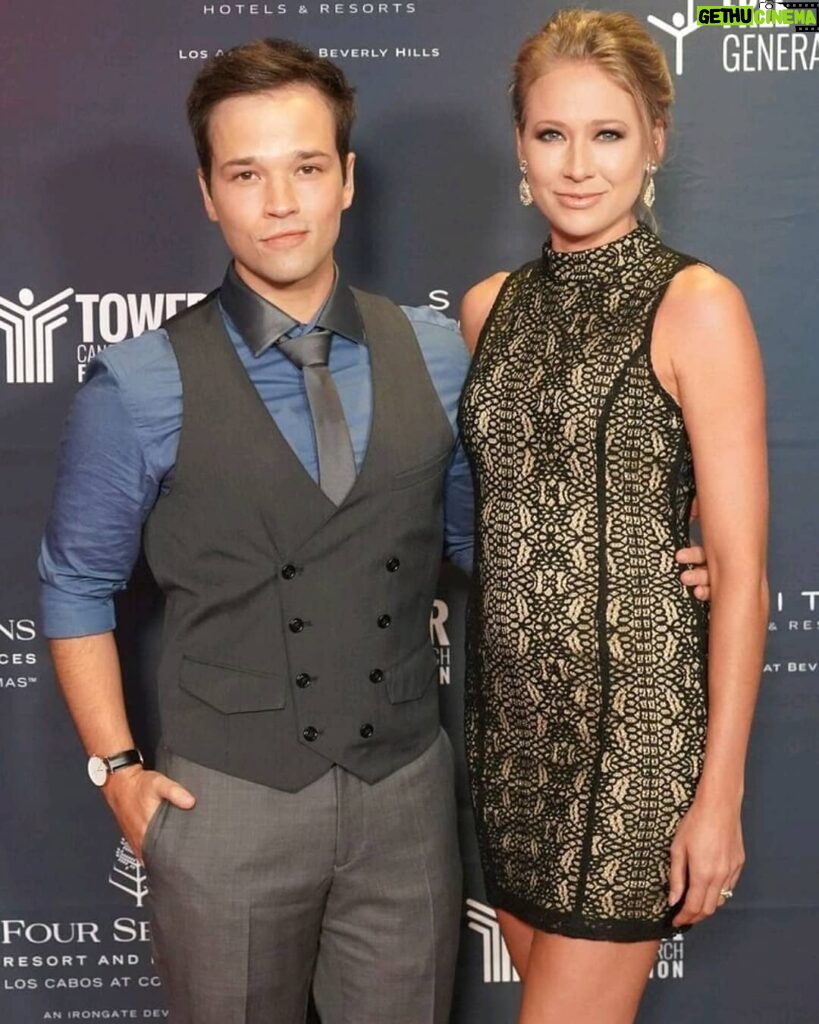 Nathan Kress Instagram - SO much fun at last weekend's charity poker tournament, benefitting the amazing work that @towercancerresearch and @cancerfreegen are doing! We were garbage poker players, as per usual, but hey! It was for a good cause 😆 and we were greatly improved over our last attempt, so we're getting there! Also side note, HOLY MOLY my wife is such a smoke show 🔥🔥🔥🔥🔥 #cfgpoker