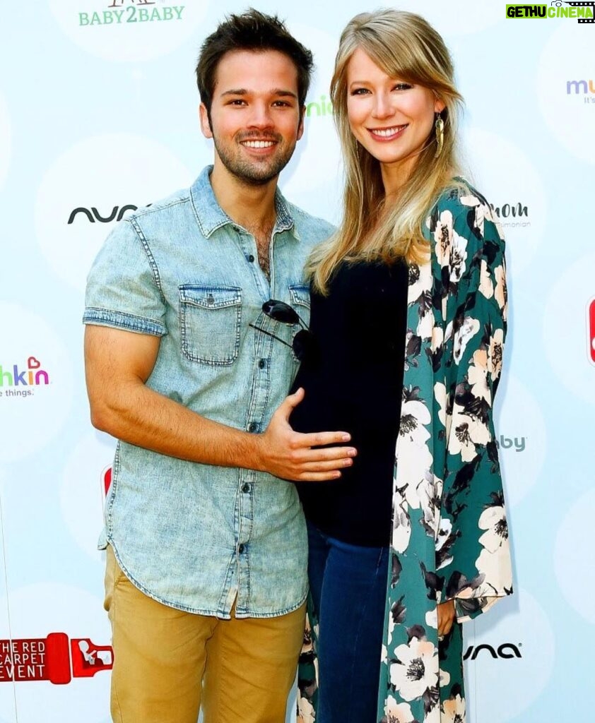 Nathan Kress Instagram - Had a blast last week with @londonelisekress at the #redCARpetsafety event at Sony last week! Learned all kinds of info about baby safety, proper car seat installation, and all the stuff that's gonna stress the heck out of me when lil' girl arrives. Fun times ahead!!! #babysfirstredcarpet Sony Pictures Studios