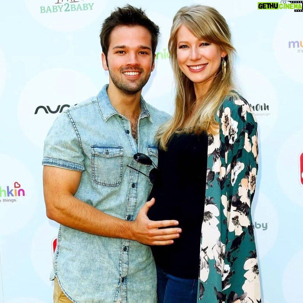 Nathan Kress Instagram - #RedCARpetsafety 2018 vs. 2017. Spot the difference? Hint: It's the dad-hair.