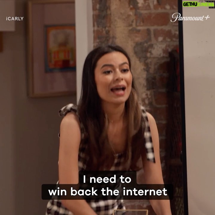 Nathan Kress Instagram - Wrapped up our @iCarly season 2 press day yesterday, loving the reaction of journalists who got to see the first couple episodes! 🙌🙌🙌