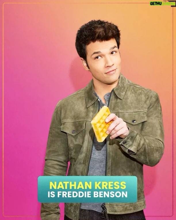 Nathan Kress Instagram - It's happeniiiiiinggggg 😁 @icarly is back June 1st on @paramountplus!! I don't think I throw waffles in any episodes but it will still be fun!!