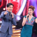 Natthawut Skidjai Instagram - การทำหน้าที่พิธีกรรายการชิงช้าสวรรค์2024….เหมือนเป็นการรียูเนียนเล็กๆระหว่างผมกับน้องแพนเค้ก เพราะเราเติบโตมากจากที่เดียวกัน แม้จะต่างรุ่น ต่างช่วงเวลา แต่พอมาเจอกันก็เหมือนทุกอย่างต่อติดเลย ทุกอย่างดูง่ายกว่าที่คิด ต้องขอบคุณความเป็นมืออาชีพของน้องแพนเลยที่ดูแลพี่เป็นอย่างดี ต้องขอบคุณทีมงานสำหรับการช่วยเหลือทุกด้านรวมทั้งกำลังใจ ต้องขอบคุณครูทั้ง3ท่าน ครูสลา ครูเบิร์ดและครูหนึ่งจักรวาล ที่น่ารักเป็นกันเองมากๆ และขอบคุณน้องๆทุกๆโรงเรียนที่จุดประกายความฝันให้พี่อีกครั้ง พลังงานของน้องๆแต่ละคนเหลือล้นและสู้ไม่ถอยจริงๆ และทำให้เรารู้เลยว่า ……ถ้าเราได้ทำในสิ่งที่เรารัก ความสุขนั้นอยู่ไม่ไกลเลย……อยู่ในหัวใจของเรานี่เอง #พรุ่งนี้ 18.00 ฝากติดตามรายการชิงช้าสวรรค์ด้วยนะครับ ติดตามได้ทุกวันศุกร์เวลา18.00 และวันเสาร์เวลา 15.45 น.ทางช่องเวิร์คพอยท์นะครับ