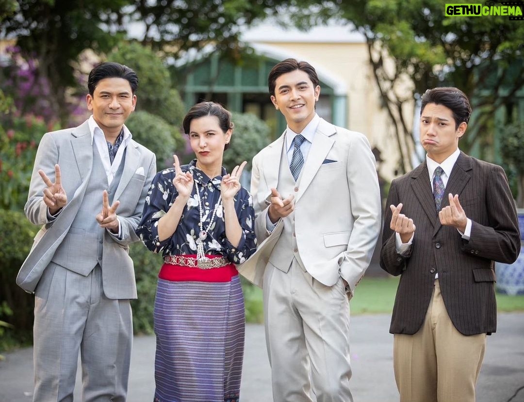 Natthawut Skidjai Instagram - ศุกร์นี้…..ตอนจบ ถ้าเรตติ้งดีตามที่หวัง…….พลบอกจะแก้ผ้าวิ่งรอบช่อง3 3รอบครับ #กรงดอกสร้อย