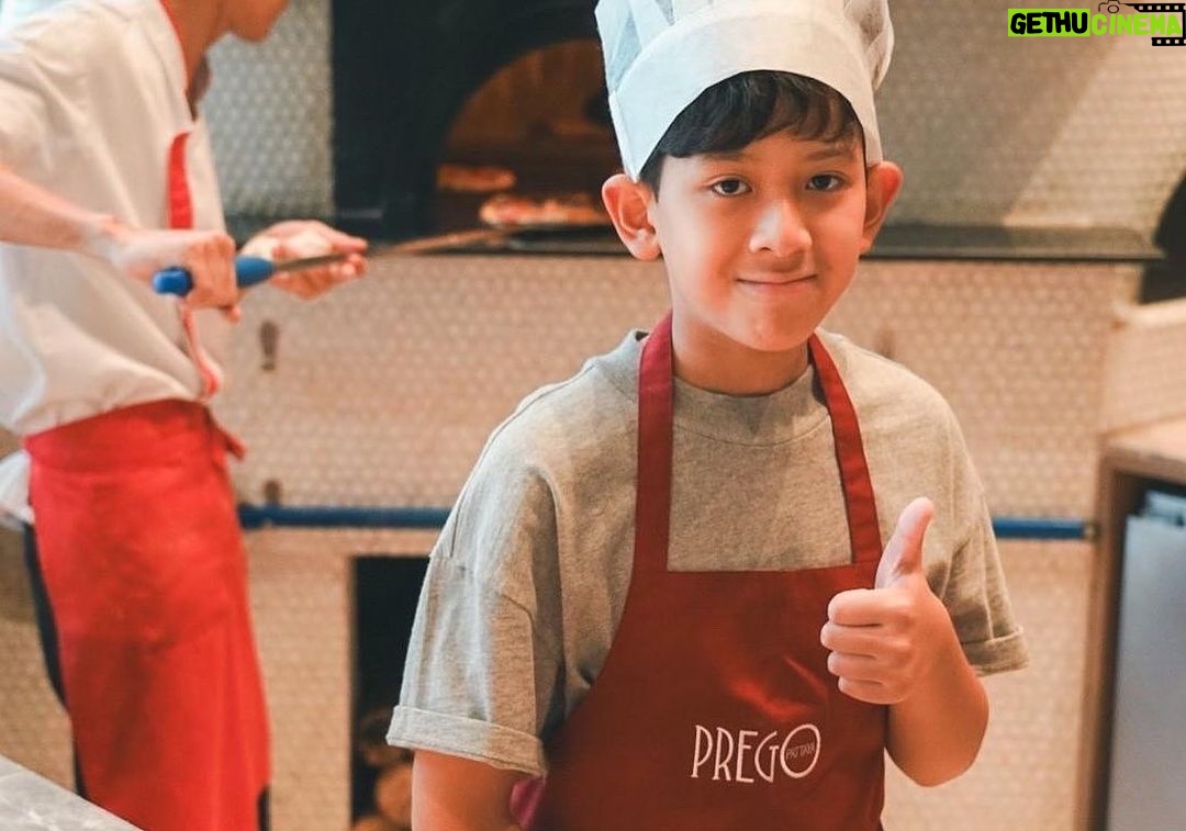 Natthawut Skidjai Instagram - คิดว่าใครสนุกสุดครับ กว่าจะได้กิน แป้งหมดไปหลายก้อนเลย555 @pregopattaya @amaripattaya Amari Pattaya