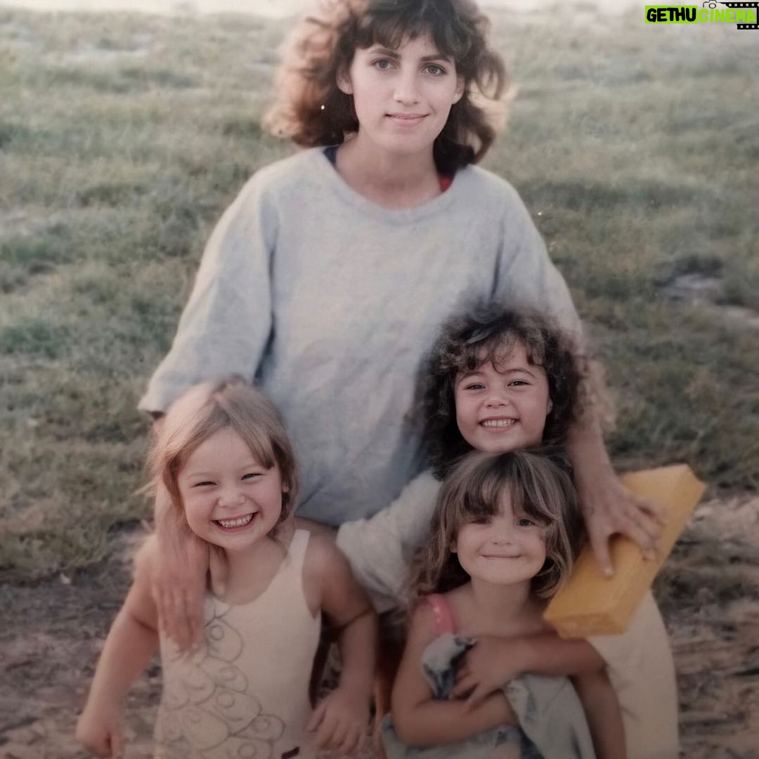 Nattie Katherine Neidhart-Wilson Instagram - Happy birthday to my mom. She’s always been there for me unconditionally and spending time with her is truly one of the best parts of my life. It always has been❤️