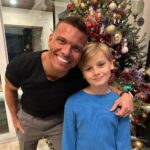 Nattie Katherine Neidhart-Wilson Instagram - It’s not what’s under the tree, but who’s around it. ❤️🎄 @harttotable @kristinculbreth @tjwilson711 @ellie_neidhart @2pawz