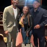 Naturi Naughton Instagram - The girls were out last night 😜🥛 #JajaBroadway was such a great play, full of laughter& love! Opening night was #BlackExcellence at its best! 🎉 So good seeing all my theater folks! Beautiful work by the cast, director @yesimwhitneywhite & playwright @jjbioh 🔥🔥 #Theater #Broadway #JajaAfricanHairBraiding #GoSeeIt Manhattan, New York