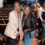 Naturi Naughton Instagram - The girls were out last night 😜🥛 #JajaBroadway was such a great play, full of laughter& love! Opening night was #BlackExcellence at its best! 🎉 So good seeing all my theater folks! Beautiful work by the cast, director @yesimwhitneywhite & playwright @jjbioh 🔥🔥 #Theater #Broadway #JajaAfricanHairBraiding #GoSeeIt Manhattan, New York