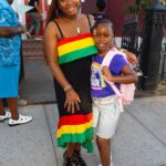 Naturi Naughton Instagram - It’s happening sooo fast! My Baby girl is in 1st Grade! 🥹🥳We are all so proud of you Zuri! ❤️ 📸 @fosterlew Braids by @fefethehairstylist #ZuriGoesToFirstGrade 🏃🏾‍♀️ Brooklyn, New York