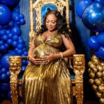 Naturi Naughton Instagram - Had 2 have 2 baby showers for #LittleTwo 😛🥳We appreciate all the love from our #Atlanta Fam! Thanks @ellybevents for planning the most beautiful baby shower 4 us!💙 💛 🎈: @thewhatspoppinballoondecor Thx2 my glam: 💄@camaraaunique 💇🏾‍♀️: @joshandhair Styled by: @iamhdiddy 👗: @macduggal Jewelry @trufacebygrace 📸1-7: @inijephotography 📸 8-10: @fosterlew #TheCountdown ⏰ Can’t wait to meet my baby boy! 💙🥳 I can’t wait to do this with you Husband! #TwoLewis #BabyLewis Coming soon! 🤰🏾 Atlanta, Georgia
