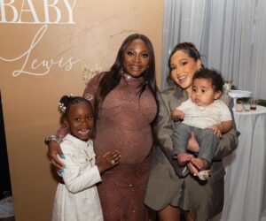 Naturi Naughton Instagram - OK, I Finally recovered from my NY #BabyShower🤰🏾🤎 Soo much love & Soo much fun!Thank you @taviamd for planning & bringing it all together!🙏🏾To my assistant @ms_shelly 4 always executing! 🔥
Thx @essence for the beautiful article (LINK IN BIO)🙏🏾 @adriennebailon Talk about #FullCircle moment🤯So wonderful having you there! #EverAndZuri #NewGroupAlert 🤣❤️ To all my fam& friends who came&celebrated me & my hubby #TwoLewis, we appreciate and love you all! #BabyLewis #LilTwo
Beautiful 📸: @fosterlew 
Styled by @iamhdiddy 
💇🏾‍♀️ @hairenomicsonhair 
💄 @makeupbynani
👗@aquamaia_ny 
💎@trufacebygrace 
👠 @sam_edelman