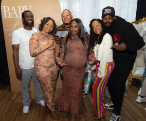 Naturi Naughton Instagram - OK, I Finally recovered from my NY #BabyShower🤰🏾🤎 Soo much love & Soo much fun!Thank you @taviamd for planning & bringing it all together!🙏🏾To my assistant @ms_shelly 4 always executing! 🔥
Thx @essence for the beautiful article (LINK IN BIO)🙏🏾 @adriennebailon Talk about #FullCircle moment🤯So wonderful having you there! #EverAndZuri #NewGroupAlert 🤣❤️ To all my fam& friends who came&celebrated me & my hubby #TwoLewis, we appreciate and love you all! #BabyLewis #LilTwo
Beautiful 📸: @fosterlew 
Styled by @iamhdiddy 
💇🏾‍♀️ @hairenomicsonhair 
💄 @makeupbynani
👗@aquamaia_ny 
💎@trufacebygrace 
👠 @sam_edelman