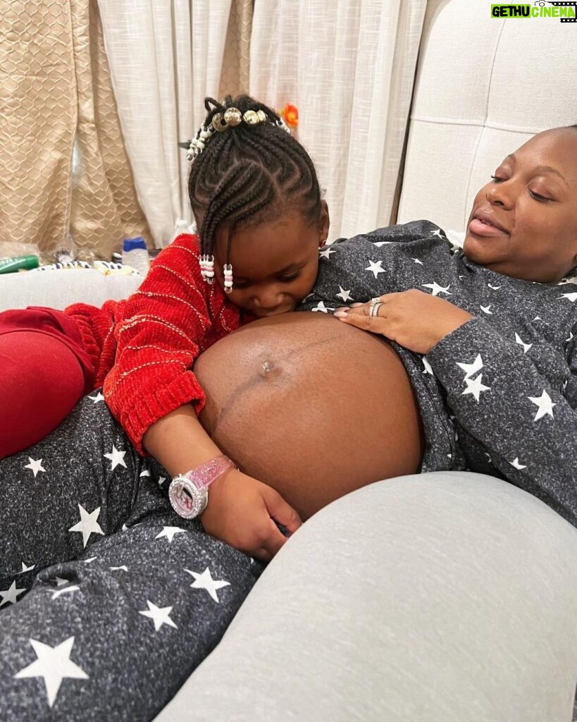 Naturi Naughton Instagram - #BlackMaternalHealth is so important to me because too many Black mothers are dying, having unnecessary labor complications or being ignored when receiving care! That is why I’m teaming up with @carolsdaughter and their #LoveDelivered initiative to bring awareness to the Black maternal health crisis! 🙏🏾 I myself had a harrowing experience in my first pregnancy. I had a C-section, and I really didn’t want to! My water was broken for me, I was induced because I wasn’t progressing quickly enough, and I never got a chance to try to labor. I really wanted a natural birth but unfortunately it was quickly decided that I would have a caesarean. Due to a complication, I was ultimately glad they got my baby girl out safely, but I never really understood what was happening! I didn’t know my options, I didn’t prepare my body for labor beforehand by practicing labor positions and I felt like I wasn’t in control of my birthing experience. NOW, in this pregnancy I have a great OBGYN (Dr.Kameelah Phillips @drkameelahsays )& a Doula(Janee Aiken @janee_saniaya ), who both happen to be black women & it has made a HUGE difference for me! I feel empowered, listened to, and informed! I’m excited to give birth to #BabyLewis by way of a #VBAC (vaginal birth after c-section) & I feel ready! I’m learning to trust my body and listen to my instincts! I encourage all of you to do the same and don’t be afraid to ask questions! No matter what your preferences are, You deserve answers. Share ur #BirthingWhileBlack stories here and tag @carolsdaughter ☺️Each post will spark an additional donation to the @MamaGlowFoundation that will help fund doula support for families in need. 🖤 Thx @carolsdaughter for donating to the cause, caring about #BlackMaternalHealthWeek & highlighting so many powerful stories! You guys are more than fabulous hair & skin products, you treat us like family! #LoveDelivered #CarolsDaughterPartner 🤰🏾❤️ #BabyLewis Coming Soon! Silhouette pic 📸 by @islandboiphotography Purple 📸 by @mr_dadams #BoyMom #TheArtOfPregnancy New York, New York