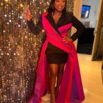 Naturi Naughton Instagram - Thank you so much @tamronhallshow for having me today! ❤️So much fun! And YESSS Glam Squad! 👏🏾👏🏾@ashley.stewart.beauty 💄 @touched_by_tiff 💁🏾‍♀️ @iamhdiddy on style The Fit @carolinaherrera Jewelry: @genevivejewelry 👠@cultofcoquette Watch KirkFranklin’s #TheNightBeforeChristmas Dec10th at 8Pm @lifetimetv New York, New York