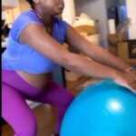 Naturi Naughton Instagram - 3rd Trimester, I will NOT let you get me down!😜Pushin Thru…& then I’m gon need a nap! 😂🤰🏾Thx @jerryrjoseph for training me throughout my pregnancy! I feel so strong & ready 💪🏾 & thx 2 my bestie @melajella for sending me this #birthingball 🙏🏾❤️ #openupthesehips #pregnancy #MyJourney #VBAC #springbaby #BabyLewis #CantWaitToMeetYou 😘