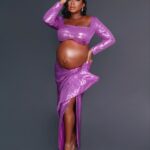 Naturi Naughton Instagram - 🤰🏾💜🧜🏾‍♀️Women…There is NOTHING we can’t do!! Thank you @essence #essenceblackwomeninhollywood for this reminder! #womenshistorymonth 💪🏾 Gorg 📸 by @mr_dadams @camaraaunique 💄 @joshandhair 💇🏾‍♀️ @iamhdiddy on style @jaellofficial designer of custom look @ruthie_davis 👠 @genevivejewelry 💎 @jsew1119 alterations #BellyPride #WeOutside 😜 #BabyLewis Coming soon! Los Angeles, California