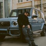 Navai Bakirov Instagram - Надеюсь все послушали новый альбом. Как вам? Любимая строчка с альбома: Moscow, Russia
