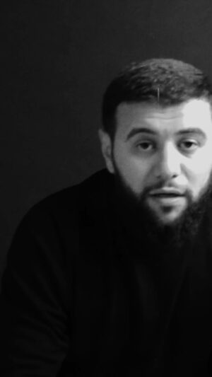 Navai Bakirov Instagram - 8 марта 
сольный альбом „Как Есенин“