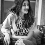 Navya Naveli Nanda Instagram - Speaking to @entrepreneurind about creating sustainable yet long term social impact 💙