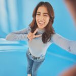 Navya Naveli Nanda Instagram - 2 days to go for WTHN S2 🎙️💙 excited to be BACK! 📸: @sheldon.santos