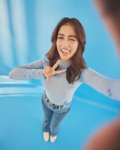 Navya Naveli Nanda Instagram - 2 days to go for WTHN S2 🎙️💙 excited to be BACK! 📸: @sheldon.santos