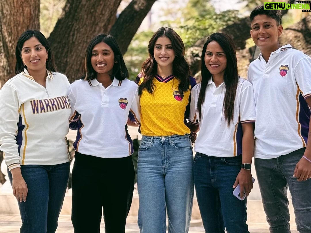 Navya Naveli Nanda Instagram - Delighted to be a part of the @upwarriorz family this season of the Womenโs IPL (@wplt20) ๐ Iss season U.P #UttarDega ๐๐ผ @itsjinishasharma @caprisports U.P Warriorz Uttar Dega?!