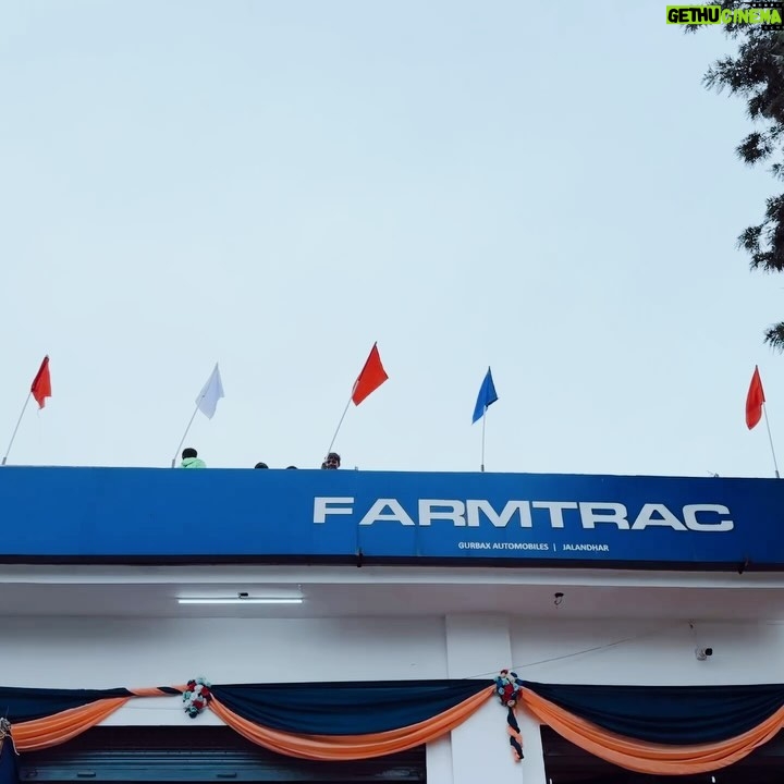 Navya Naveli Nanda Instagram - @farmtractractors 💙🙏🏻 Jalandhar,Punjab