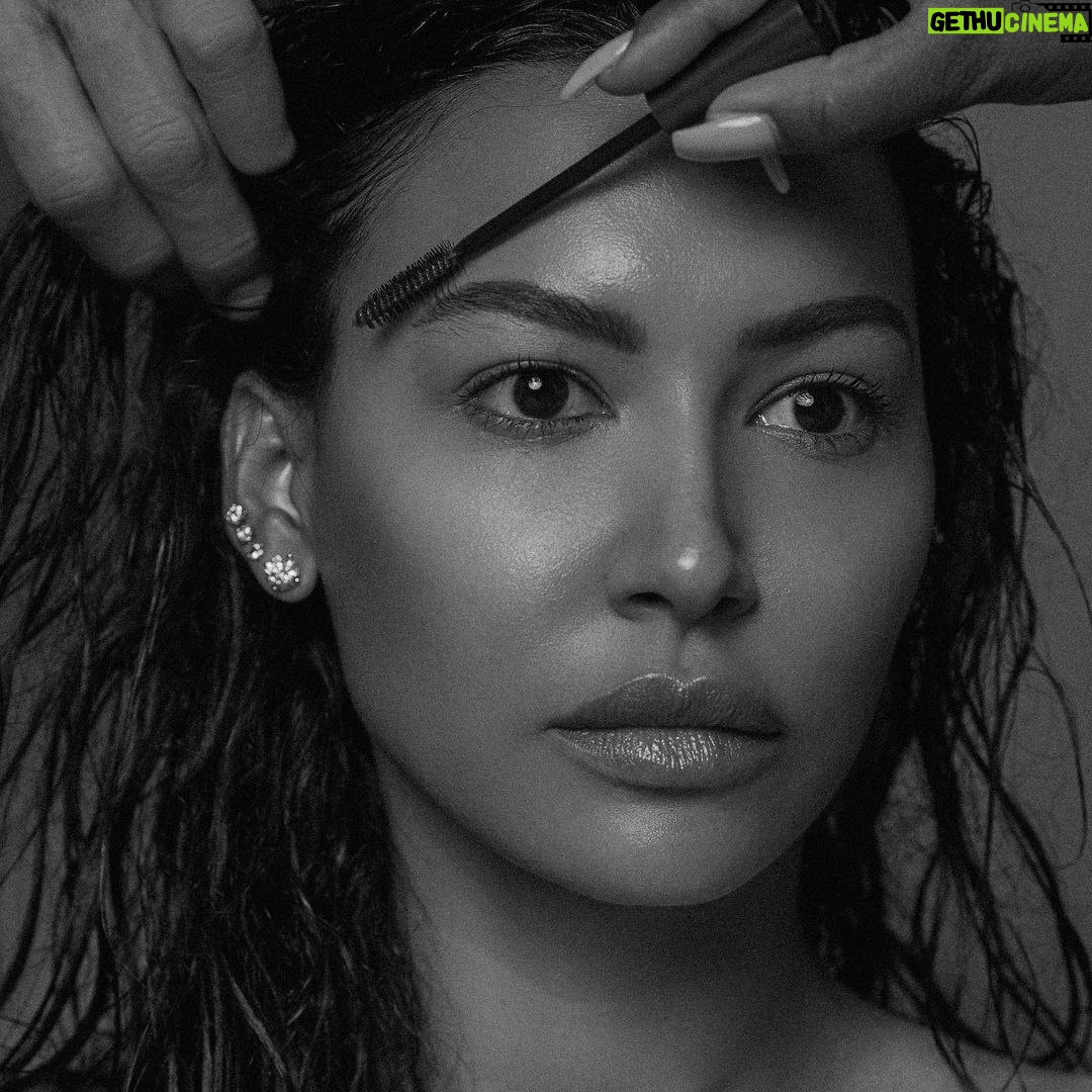 Naya Rivera Instagram - Check out a few of my beauty must haves in my stories now! #fresh #clean #makeup #beauty #skincare