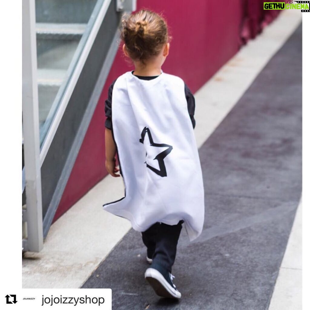 Naya Rivera Instagram - #Repost @jojoizzyshop ・・・ Limited edition STAR Capes Dropping Monday May 28th on JOJOANDIZZY.COM