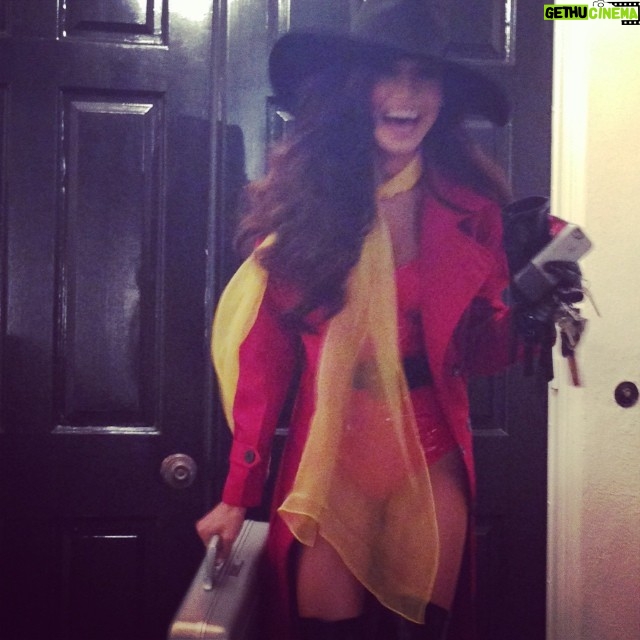 Naya Rivera Instagram - She's a working girl #ms.sandiego